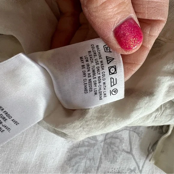 Vanessa Virginia embroidered linen crop with delicate button detail top US 10 - Picture 6 of 14